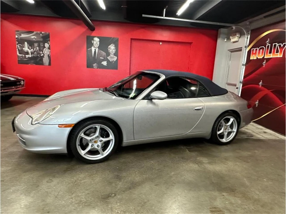 2002 Porsche 996 Carrera - Image 25 of 31