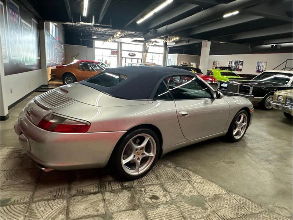 2002 Porsche 996 Carrera - Image 12 of 31