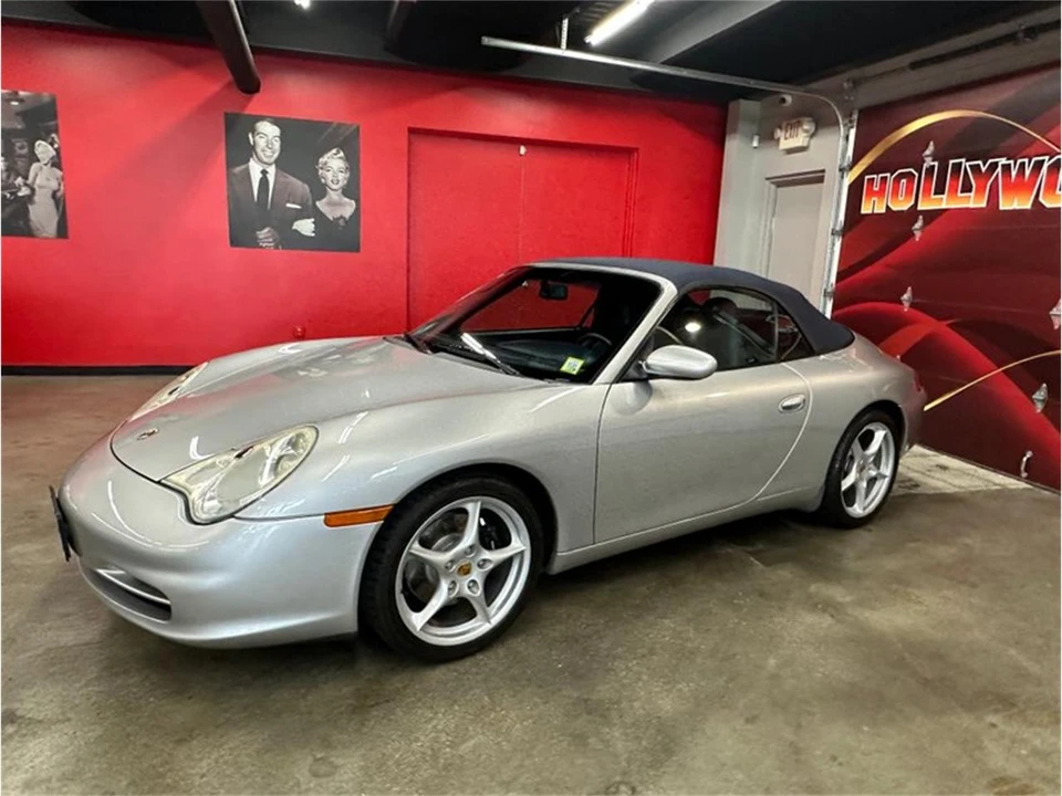 2002 Porsche 996 Carrera - Image 27 of 31