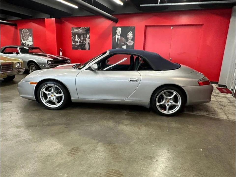 2002 Porsche 996 Carrera - Image 21 of 31