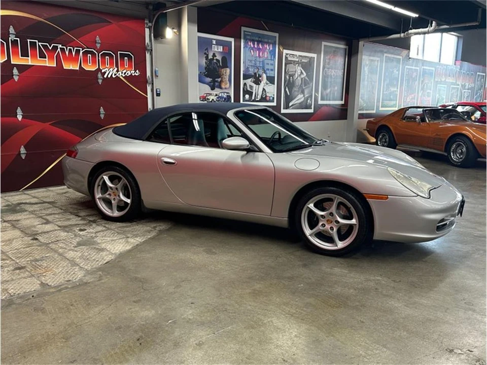 2002 Porsche 996 Carrera - Image 9 of 31