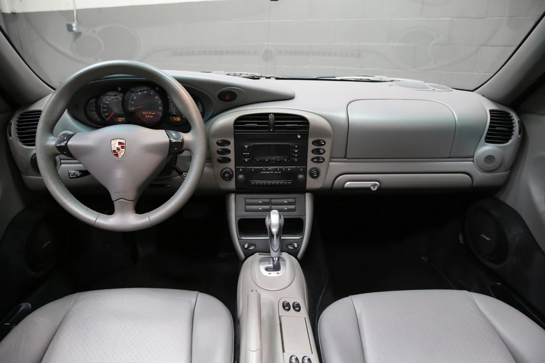 2002 Porsche 996 Carrera - Image 26 of 31