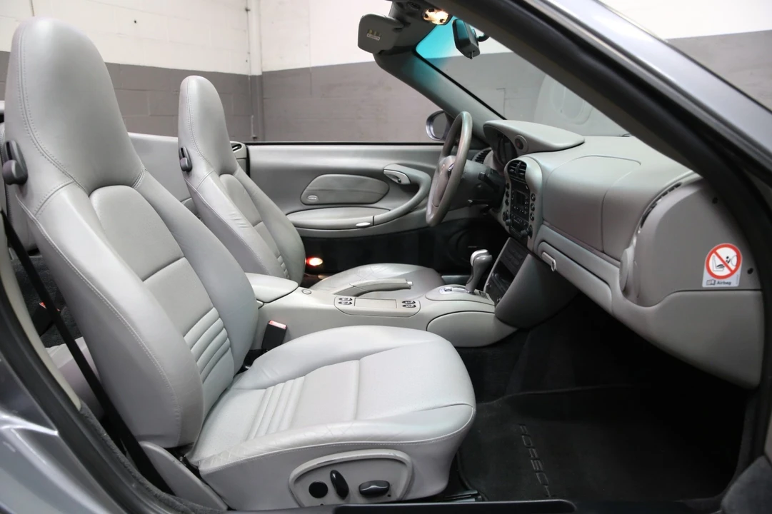 2002 Porsche 996 Carrera - Image 30 of 31