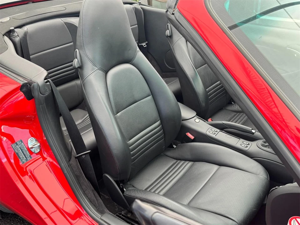 2002 Porsche 996 Carrera - Image 27 of 31