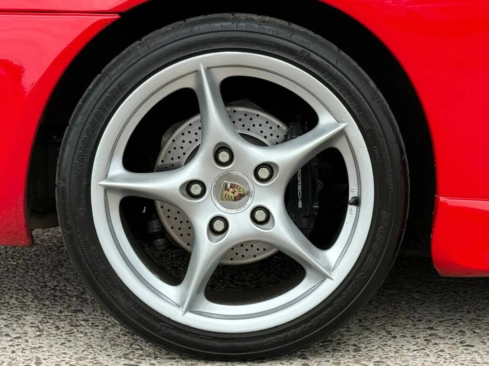 2002 Porsche 996 Carrera - Image 28 of 31