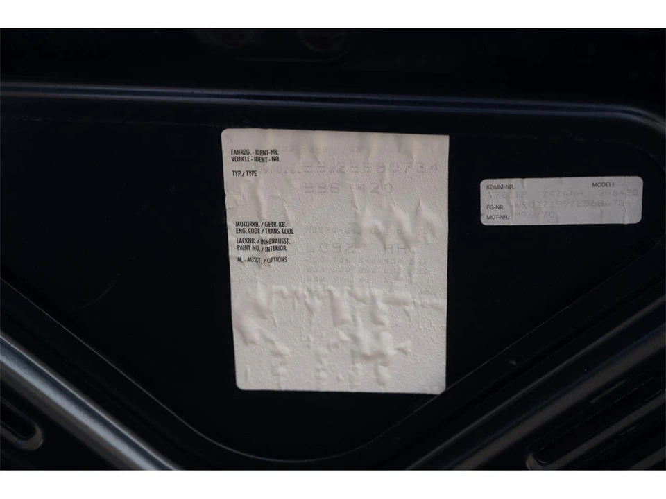 2002 Porsche 996 Carrera - Image 10 of 11