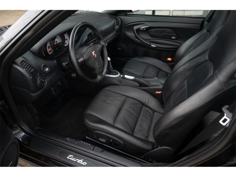 2002 Porsche 996 Carrera - Image 7 of 11