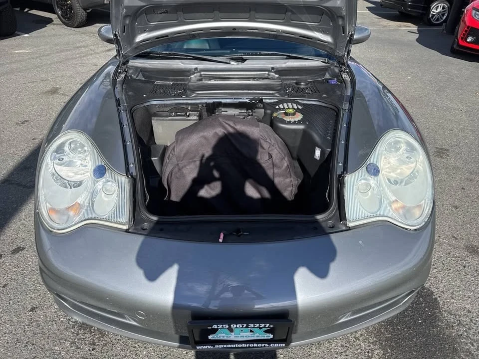 2002 Porsche 996 Carrera - Image 13 of 20