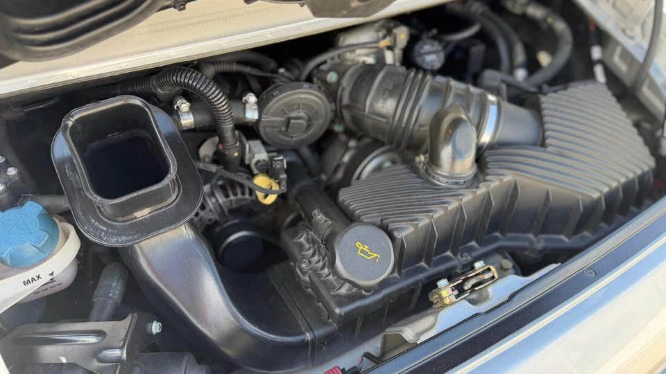 2002 Porsche 996 Carrera - Image 14 of 20