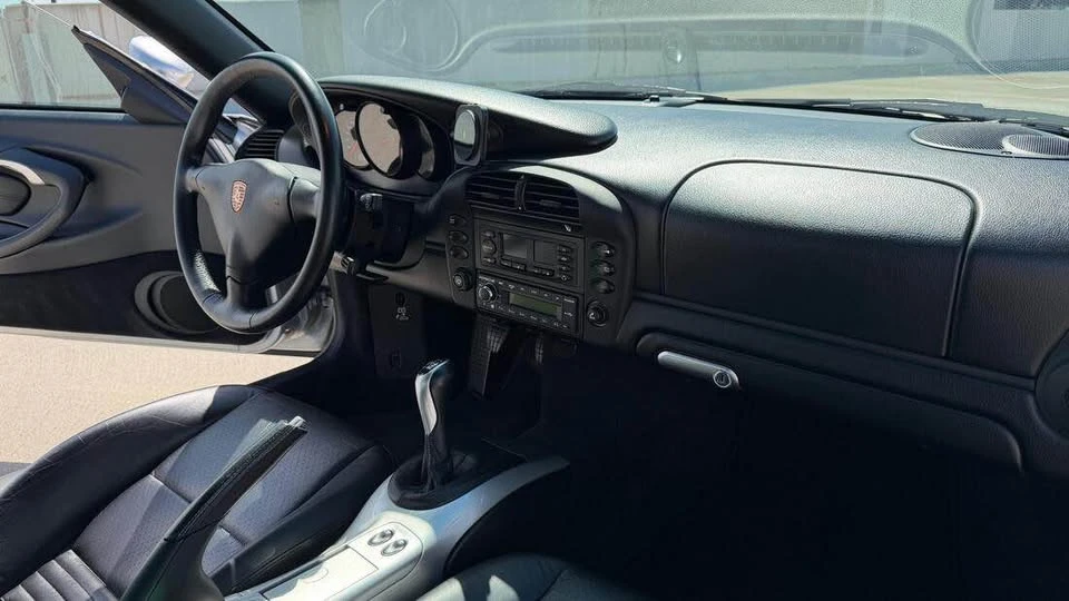2002 Porsche 996 Carrera - Image 9 of 20