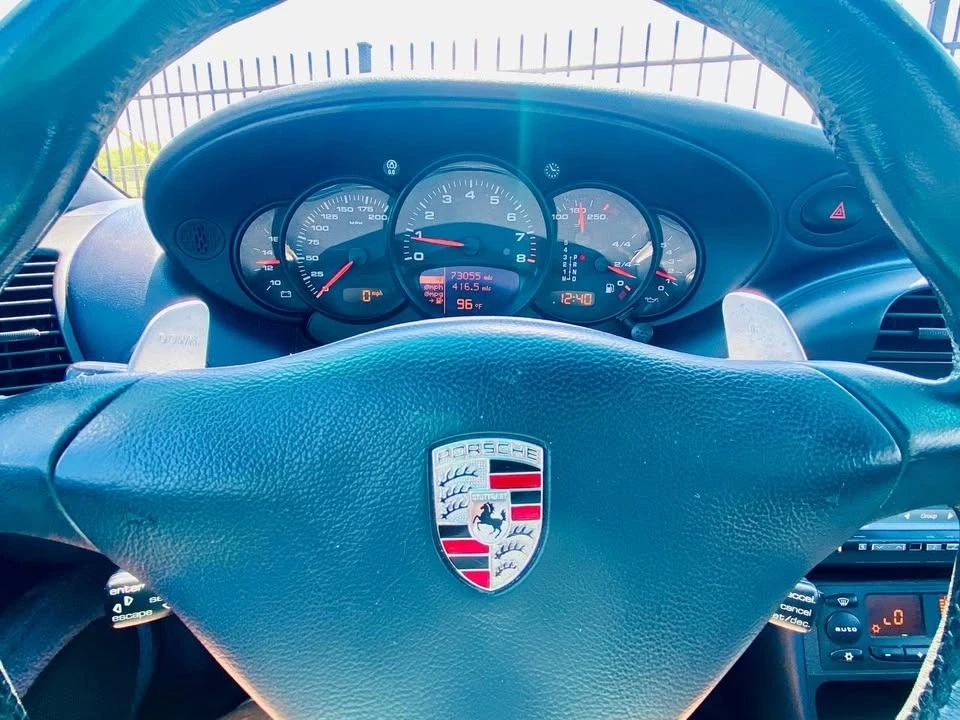 2002 Porsche 996 Carrera - Image 15 of 20