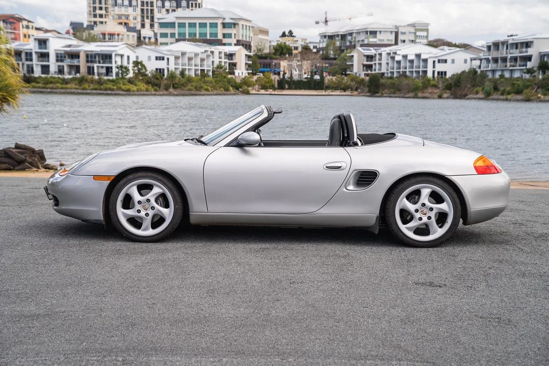 2002 Porsche 986 Boxster - Image 12 of 31