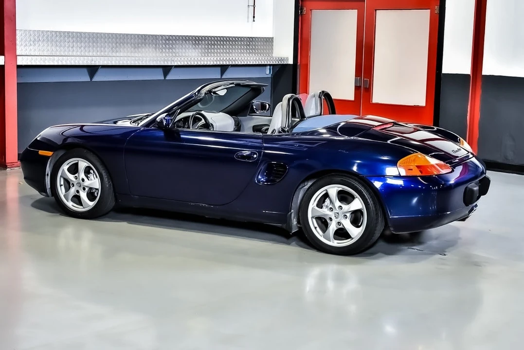 2002 Porsche 986 Boxster - Image 18 of 30