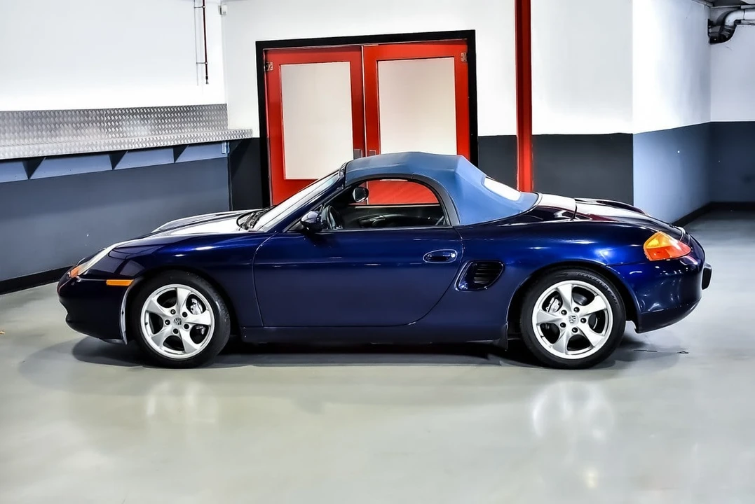 2002 Porsche 986 Boxster - Image 27 of 30
