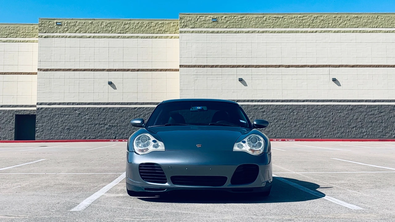 2002 Porsche 996 Carrera 4S - Image 16 of 18