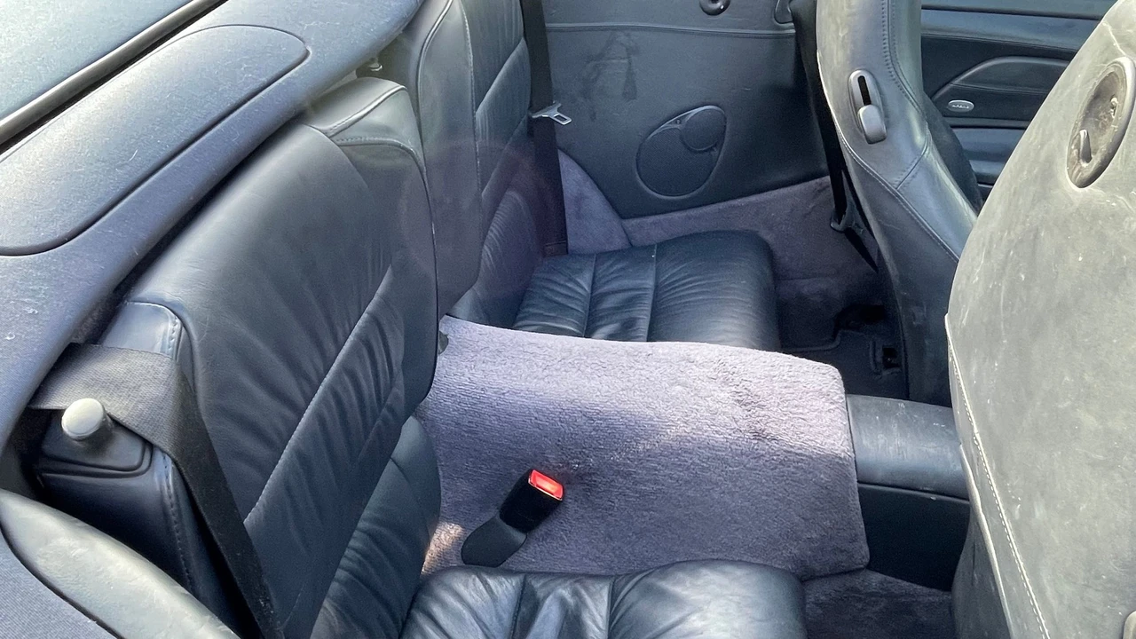 2002 Porsche 996 Carrera - Image 17 of 31