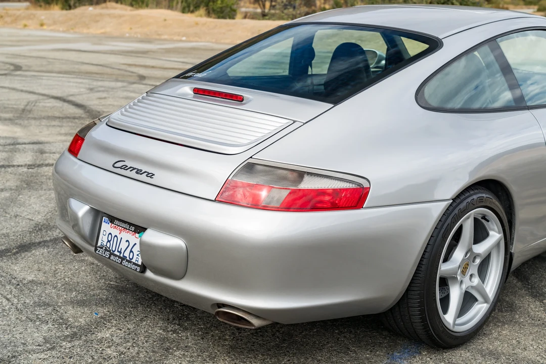 2002 Porsche 996 Carrera - Image 26 of 31