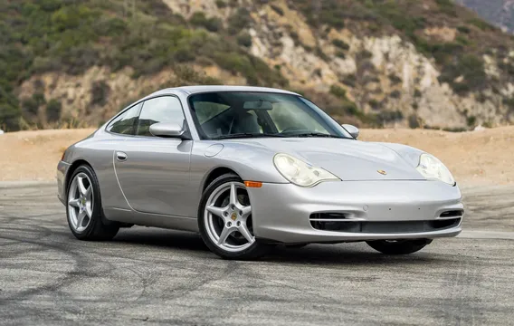 2002 Porsche 911 Carrera Coupe