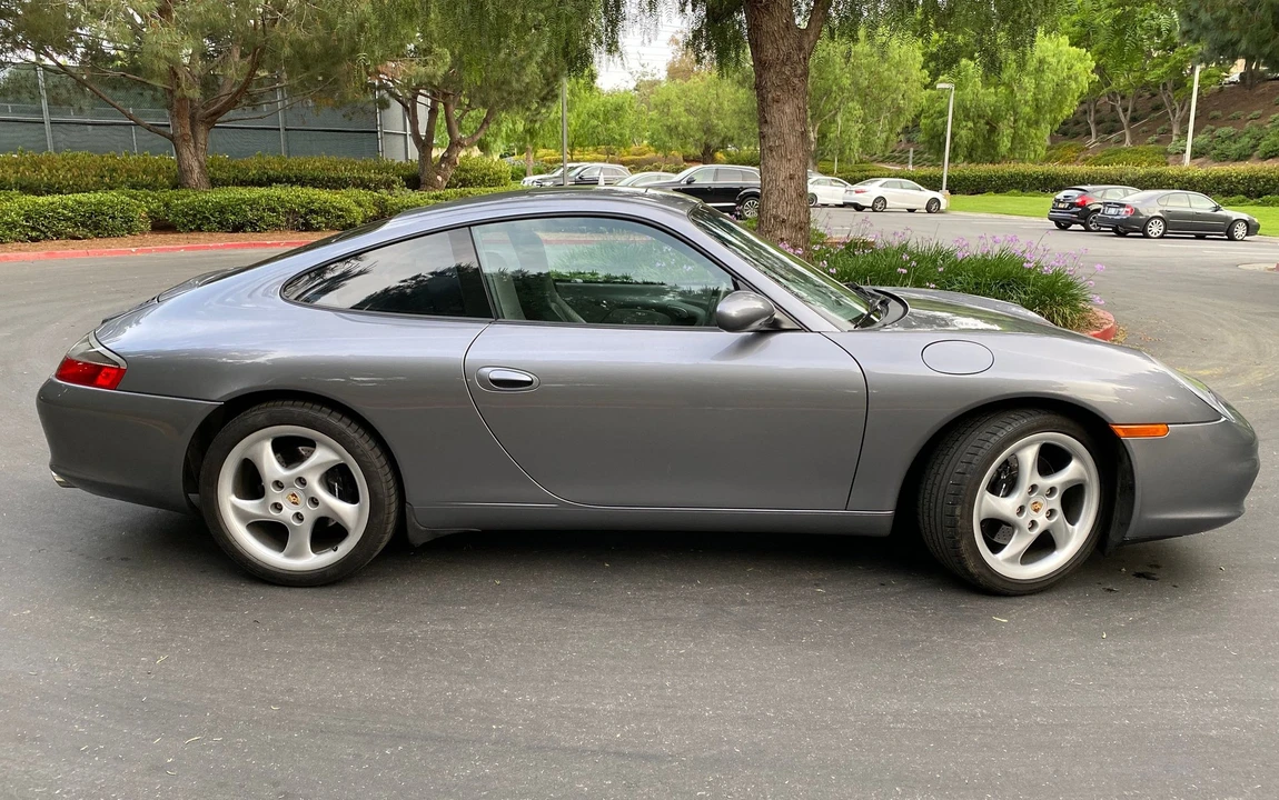 2002 Porsche 996 Carrera - Image 4 of 18