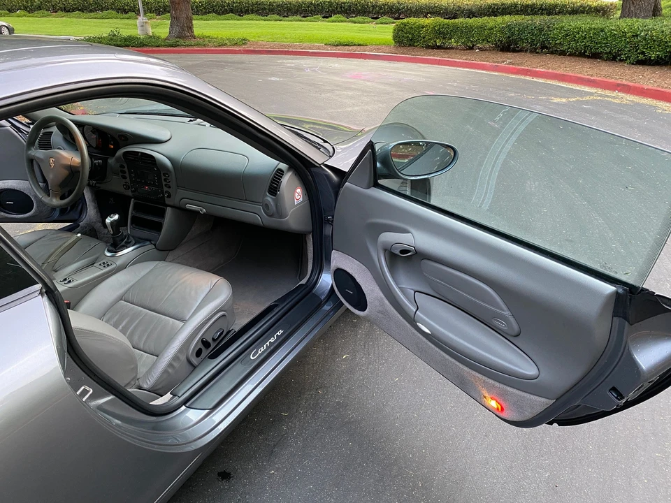 2002 Porsche 996 Carrera - Image 15 of 18