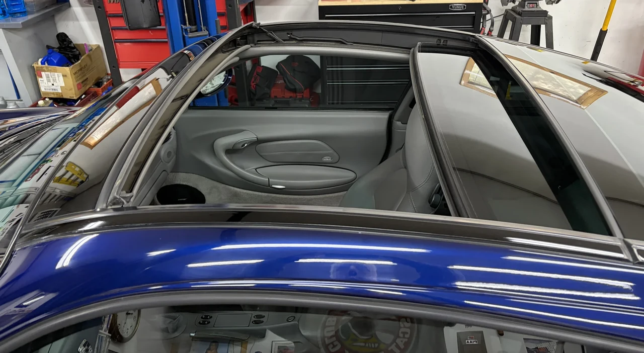 2002 Porsche 996 Targa - Image 27 of 31