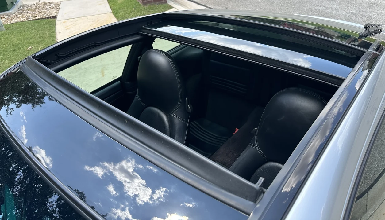 2002 Porsche 996 Targa - Image 15 of 31