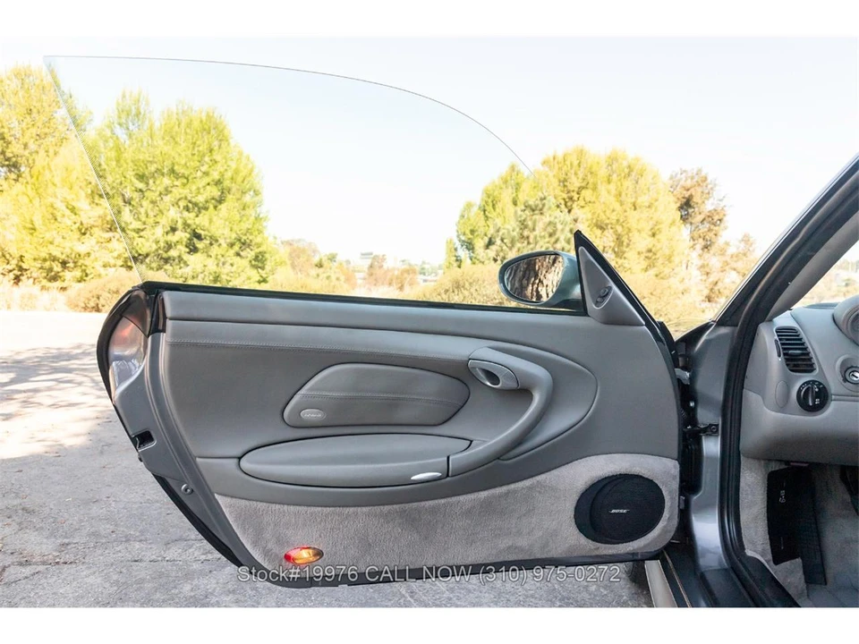 2002 Porsche 996 Carrera - Image 19 of 31