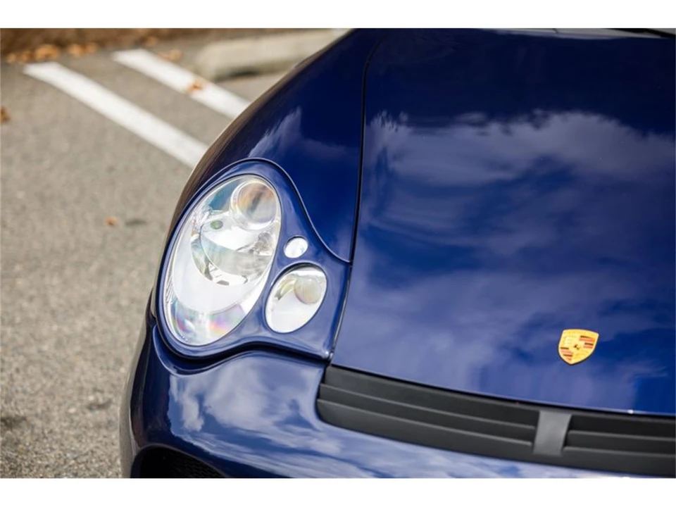 2002 Porsche 996 Carrera - Image 26 of 31