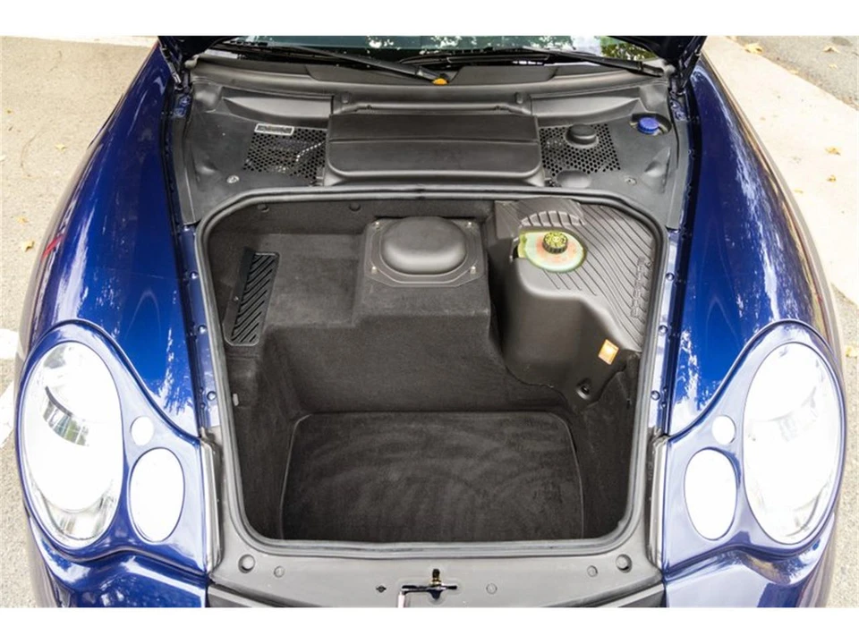2002 Porsche 996 Carrera - Image 20 of 31