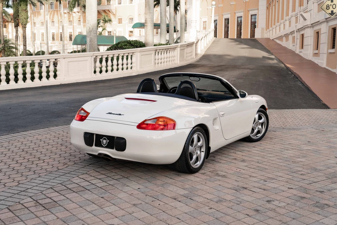 2002 Porsche 986 Boxster - Image 13 of 31