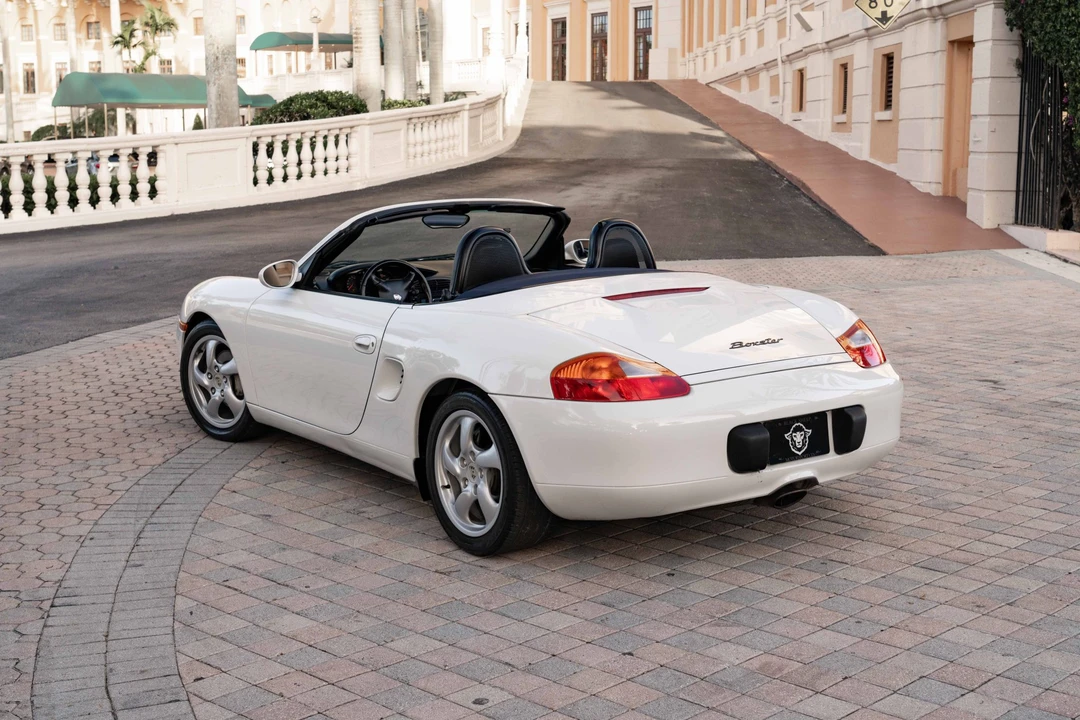 2002 Porsche 986 Boxster - Image 17 of 31