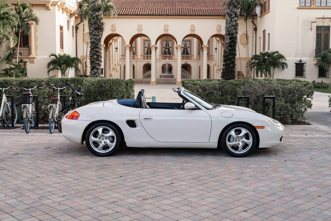 2002 Porsche 986 Boxster - Image 11 of 31