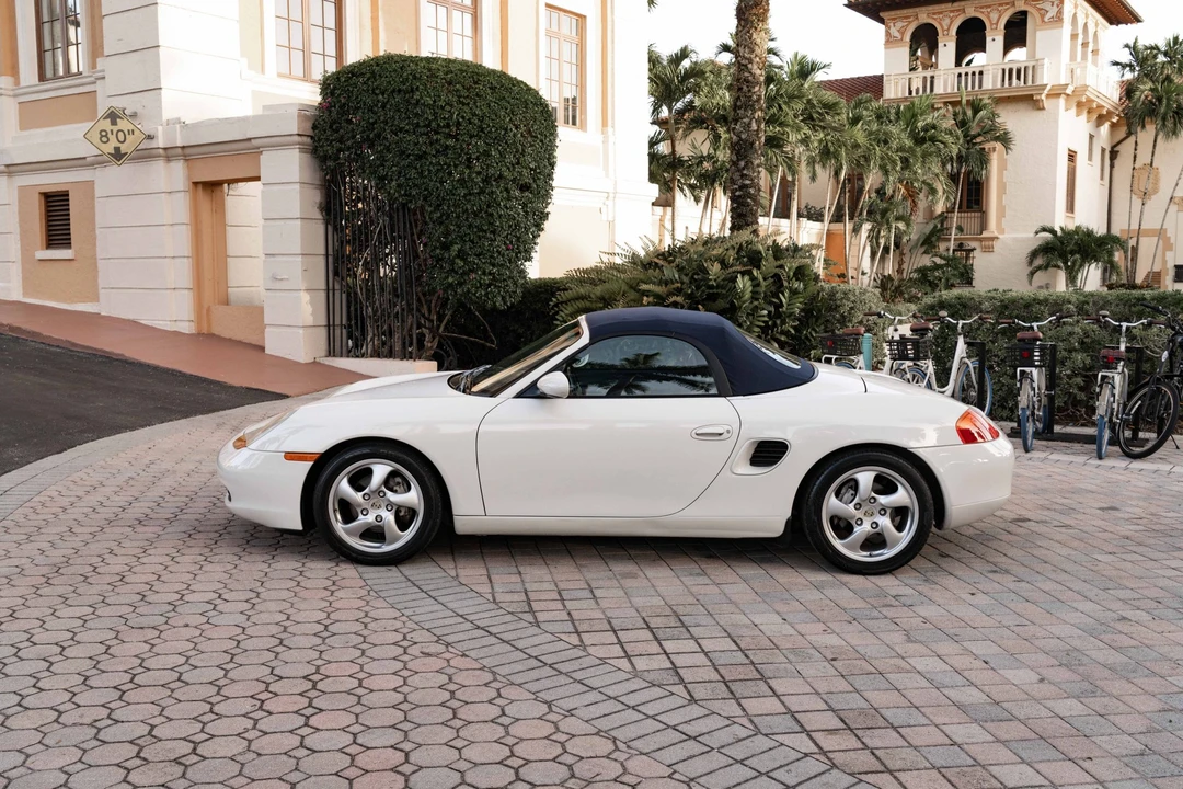 2002 Porsche 986 Boxster - Image 27 of 31