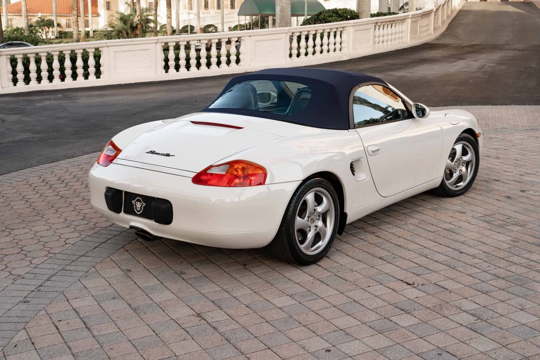 2002 Porsche 986 Boxster - Image 25 of 31