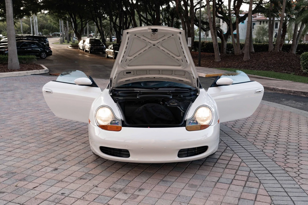 2002 Porsche 986 Boxster - Image 30 of 31