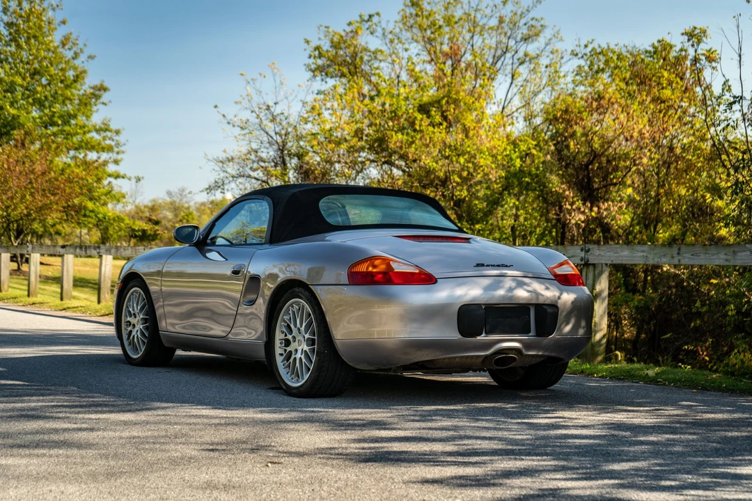 2002 Porsche 986 Boxster - Image 15 of 31