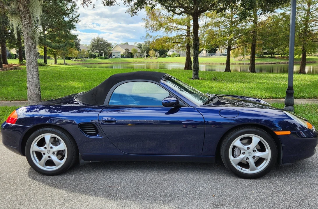 2002 Porsche 986 Boxster - Image 9 of 31