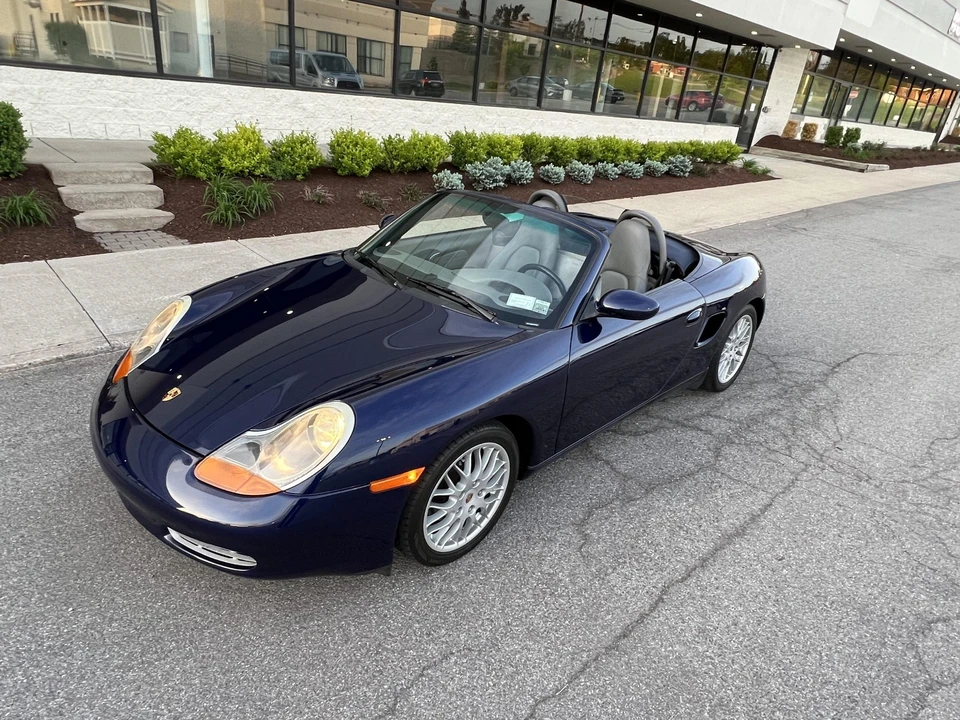 2002 Porsche 986 Boxster - Image 4 of 31
