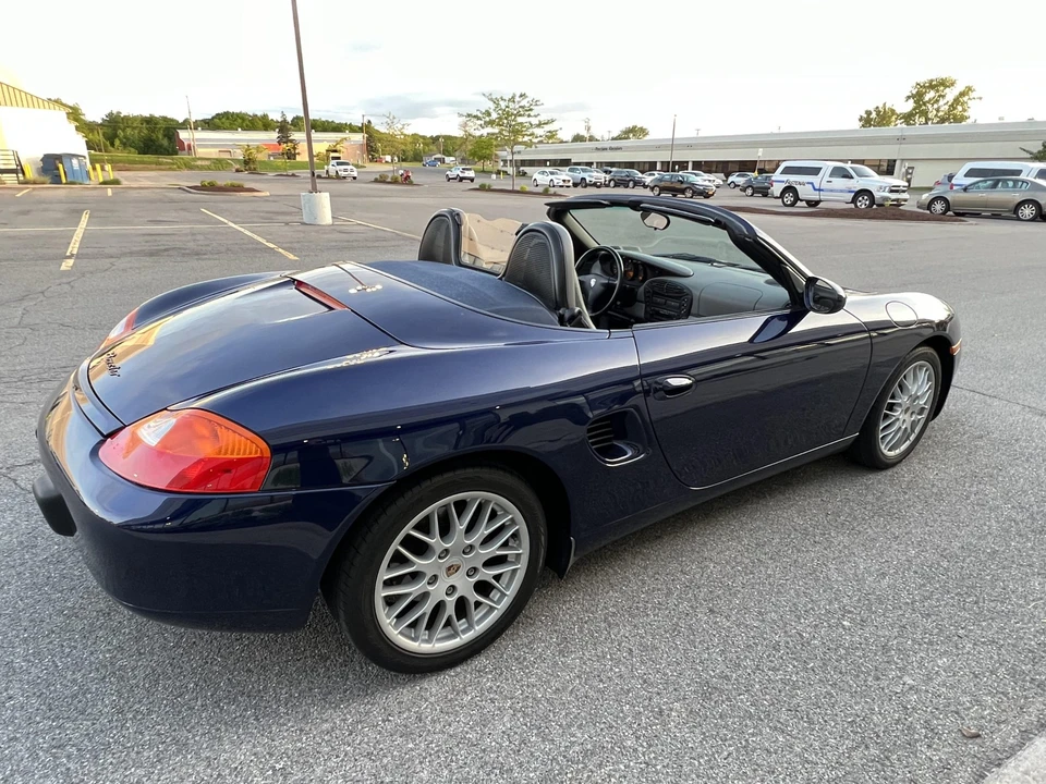 2002 Porsche 986 Boxster - Image 13 of 31