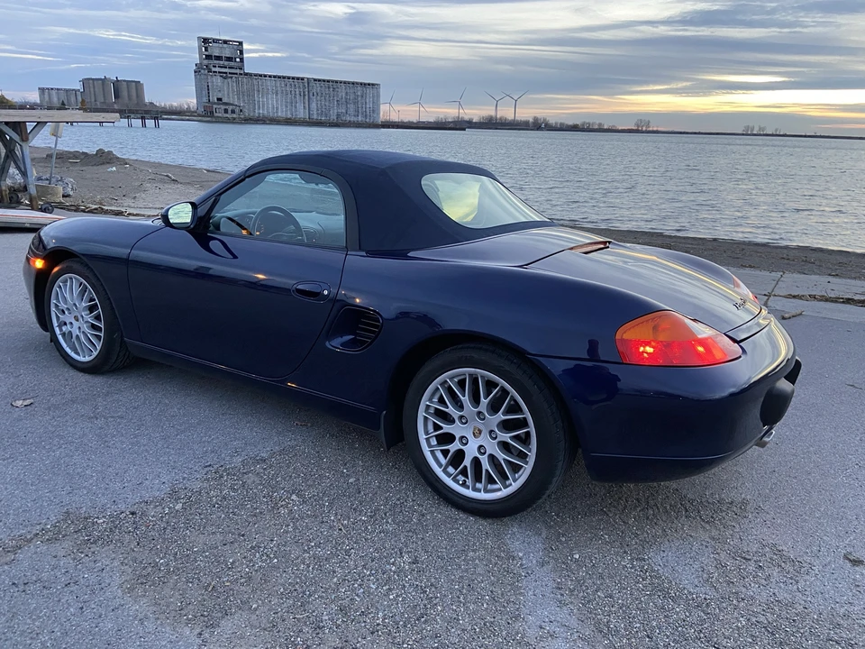 2002 Porsche 986 Boxster - Image 24 of 31