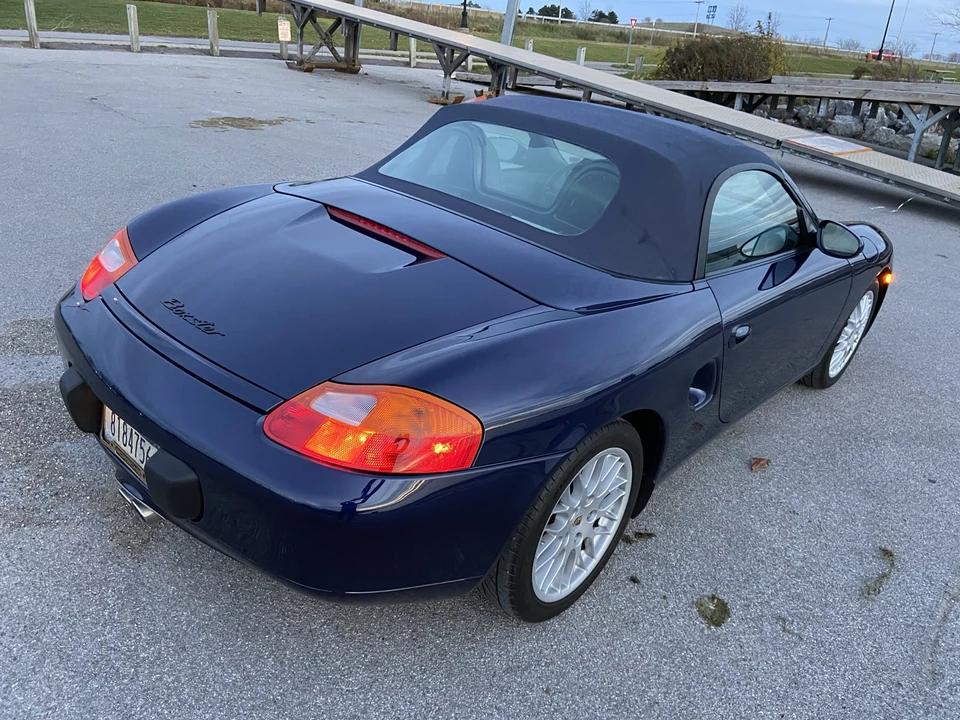 2002 Porsche 986 Boxster - Image 27 of 31