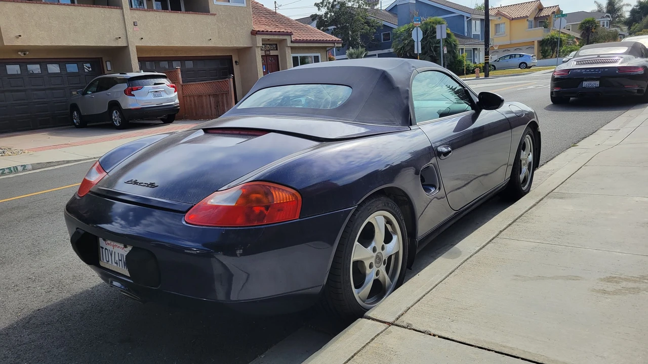 2002 Porsche 986 Boxster - Image 3 of 4