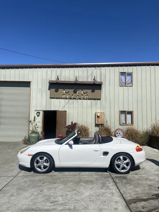 2002 Porsche 986 Boxster - Image 28 of 31