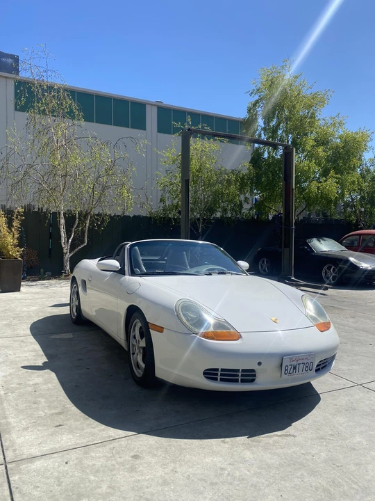 2002 Porsche 986 Boxster - Image 13 of 31