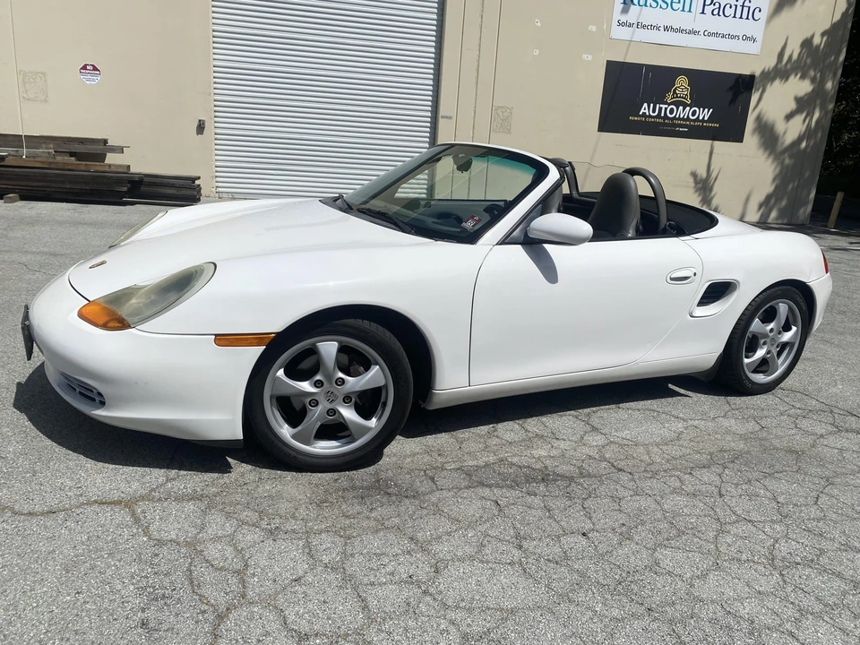 2002 Porsche 986 Boxster - Image 25 of 31