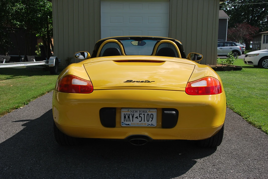 2002 Porsche 986 Boxster - Image 6 of 31