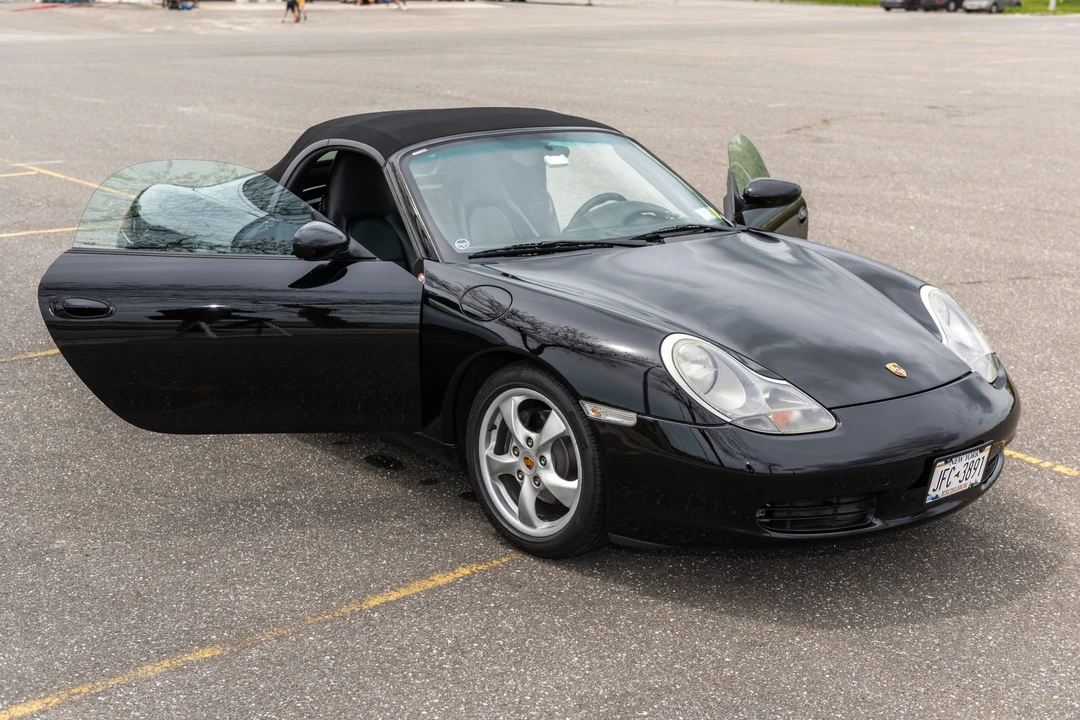 2002 Porsche 986 Boxster - Image 27 of 31