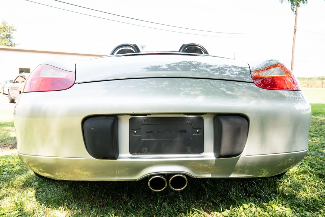 2002 Porsche 986 Boxster - Image 14 of 31