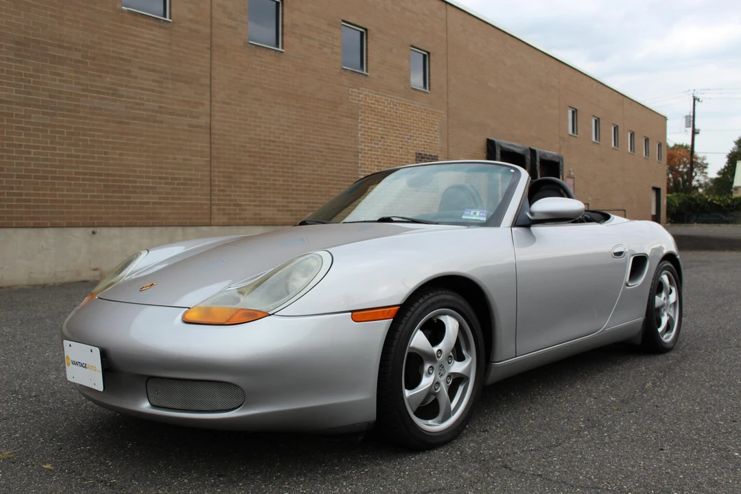 2002 Porsche 986 Boxster - Image 9 of 31