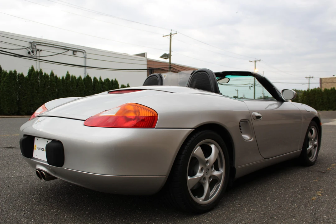 2002 Porsche 986 Boxster - Image 15 of 31